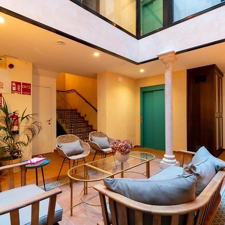 Suites San Pablo Севилья Экстерьер фото