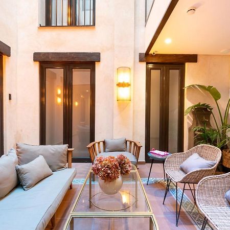 Suites San Pablo Севилья Экстерьер фото