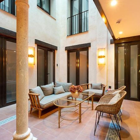 Suites San Pablo Севилья Экстерьер фото